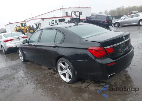 2013 BMW 750Li from USA, damaged, VIN WBAYE8C53DD133504